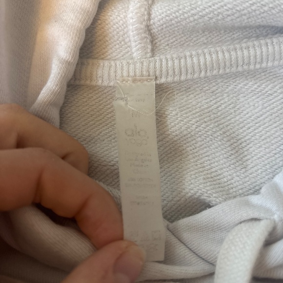 Alo Yoga Pride Hoodie Women’s Size Medium - Picture 3 of 5